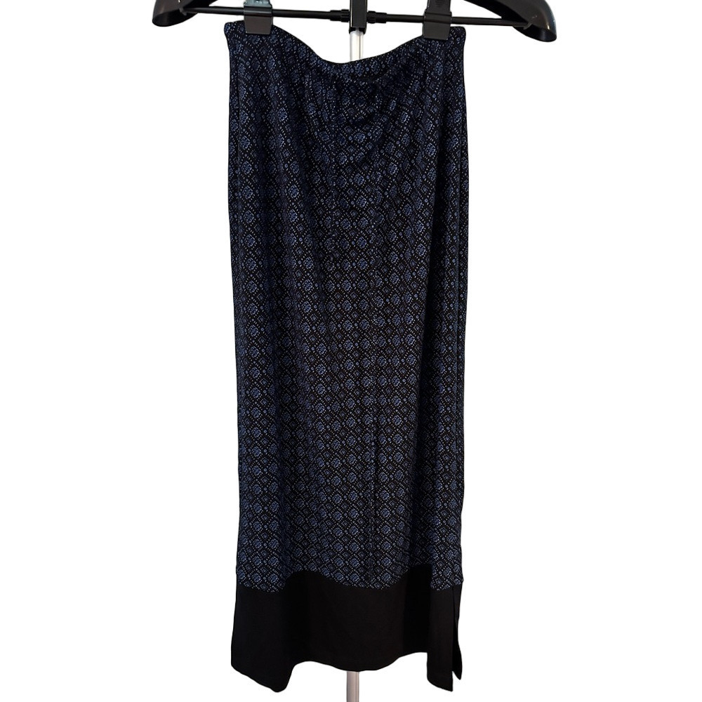 PETITE SOPHISTICATE DARK BLUE MAXI SKIRT WITH LIGHT BLUE GEOMETRIC DESIGN